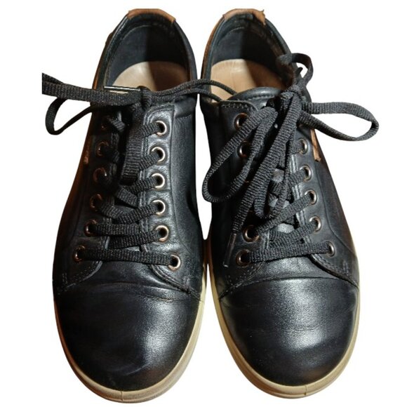 ECCO Soft Black Leather Sneakers Size EU39/US 8 EUC - Picture 10 of 16